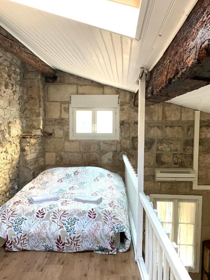 Place Aux Herbes Lejlighed Nîmes Eksteriør billede